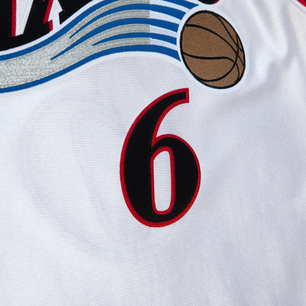 Philadelphia 76ers Mitchell & Ness Allen Iverson 2002 All-Star East Authentic Jersey - White - White - image 5