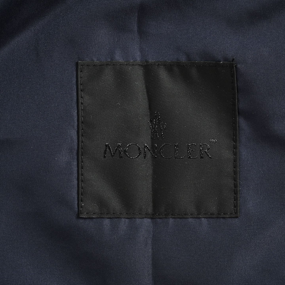 Moncler Logo Contrast-Stitch Hooded Jacket