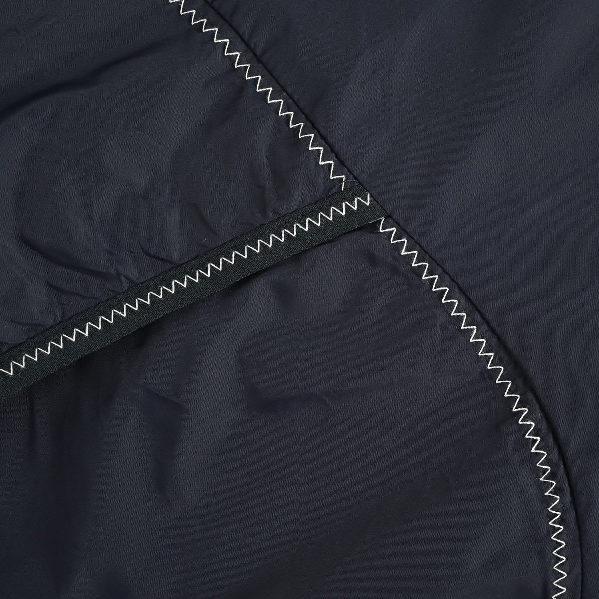 Moncler Logo Contrast-Stitch Hooded Jacket