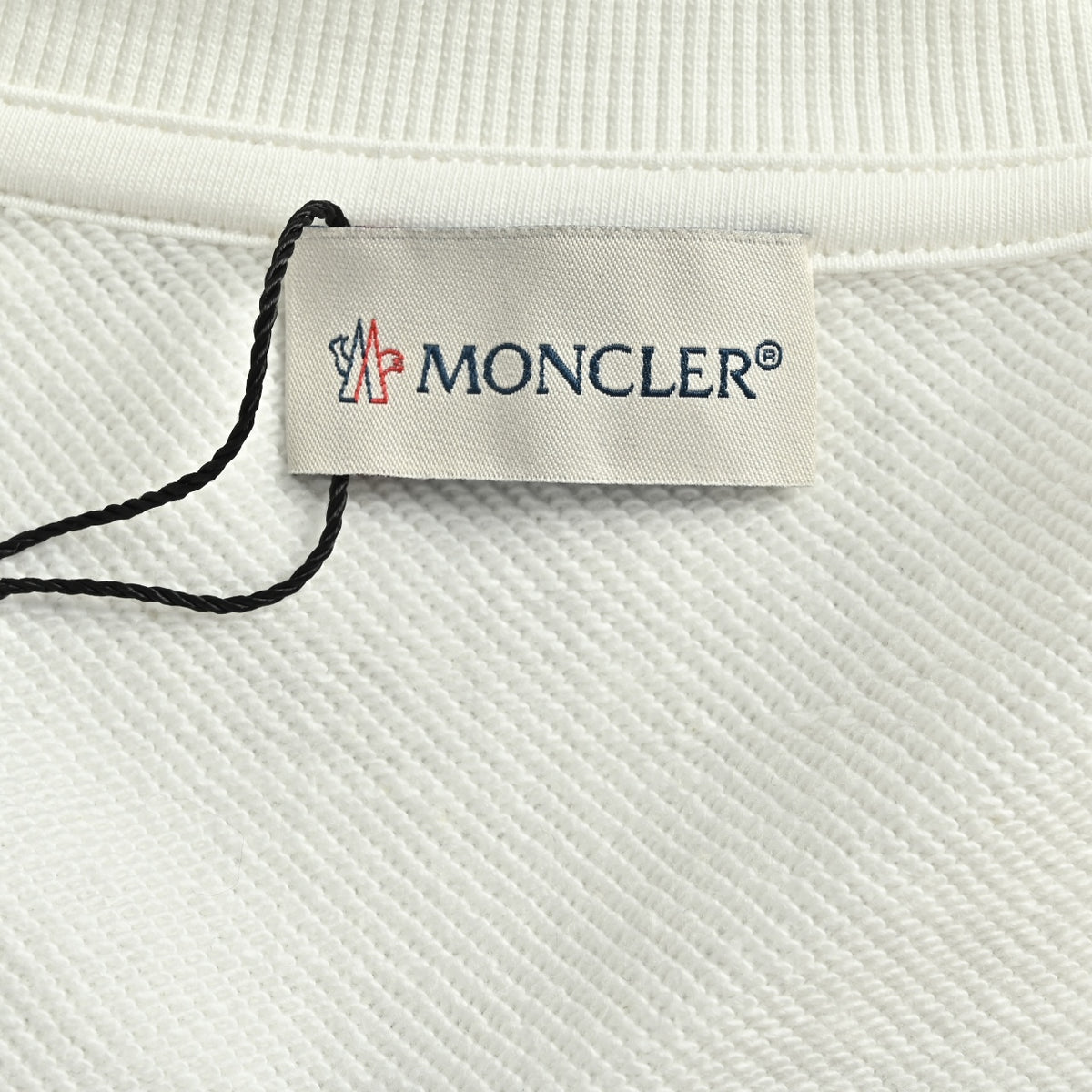 Moncler 26FW Classic Logo Zip-Up Jacket
