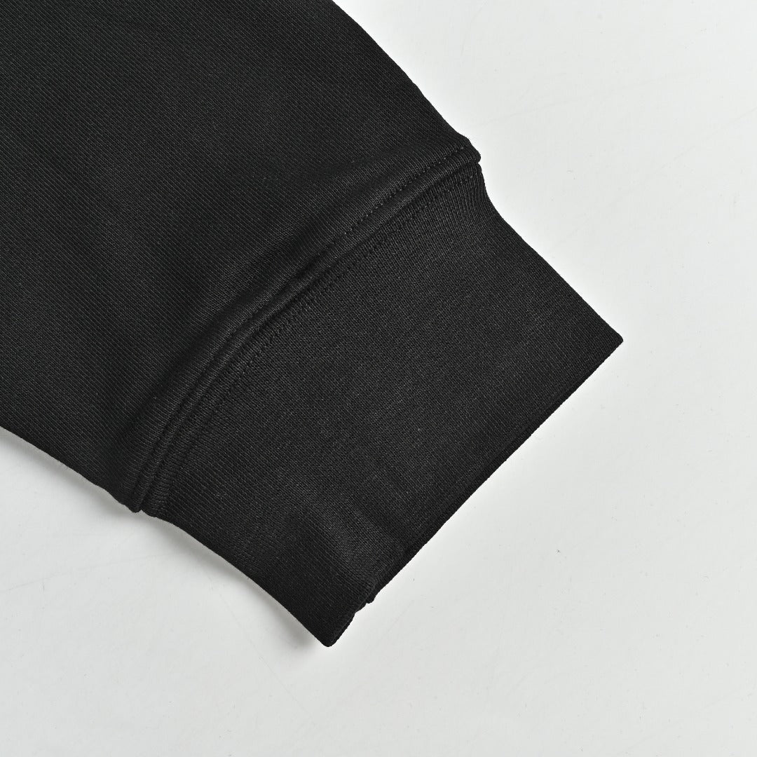 Moncler 2026 Spring/Summer Black Crewneck Sweatshirt with Curved Logo Lettering