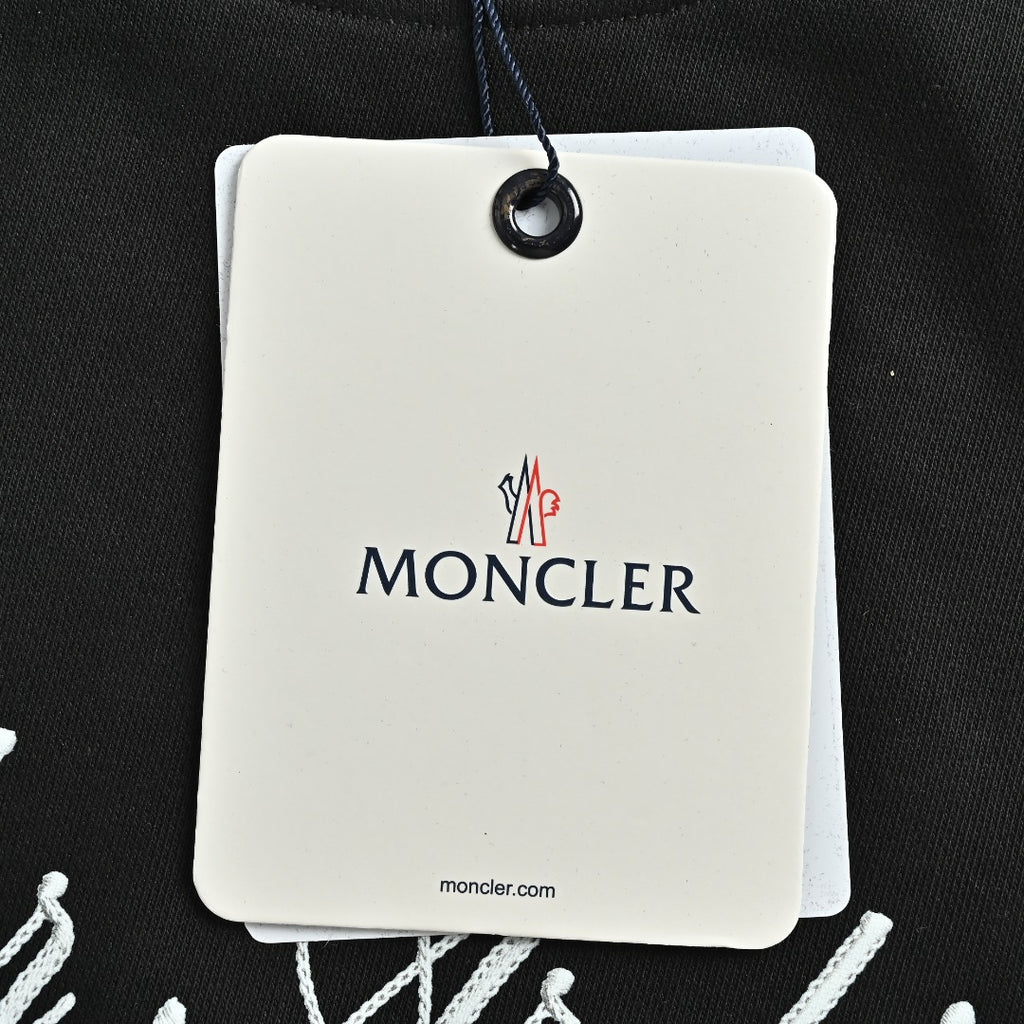 Moncler 2026 Spring/Summer Black Crewneck Sweatshirt with Script Logo