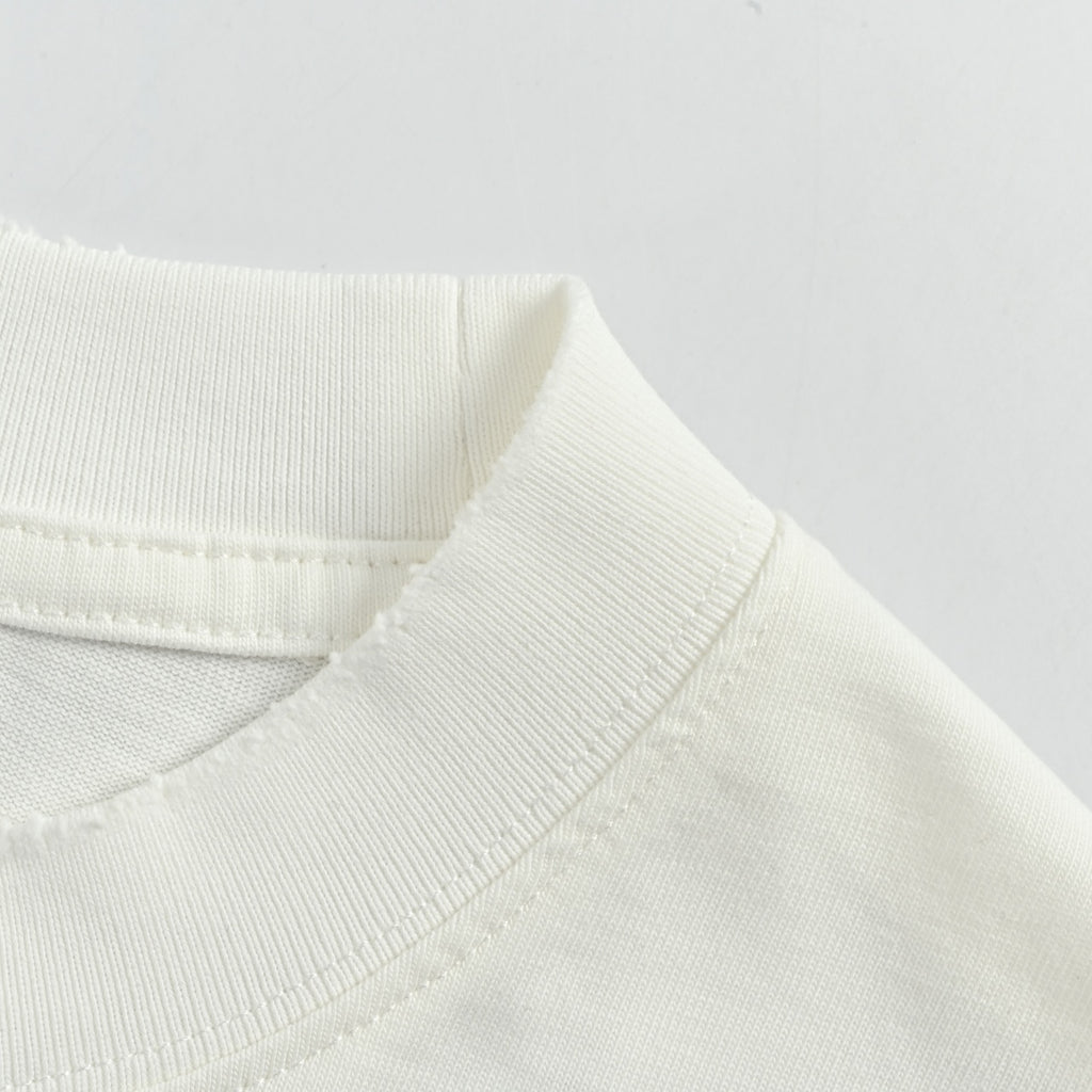 Moncler 2026 Spring/Summer White T-Shirt with Front and Back Embroidered Patches