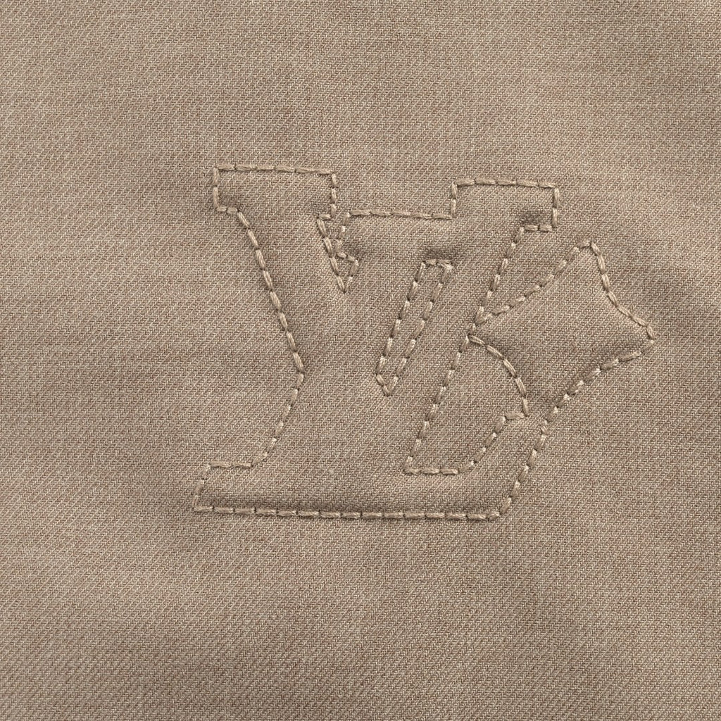 Louis Vuitton 2025 Fall/Winter Khaki Wool Zip Jacket with Fold-Over Collar