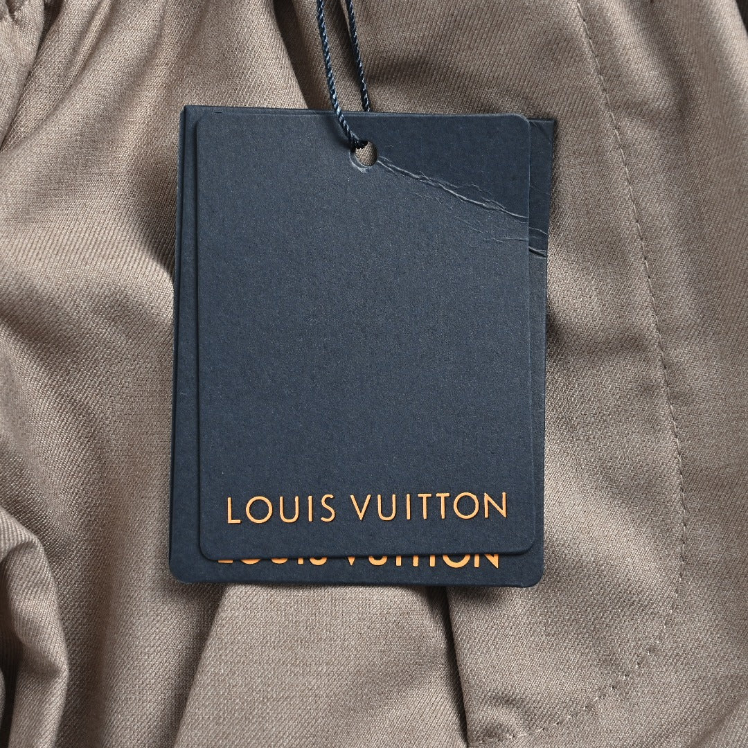 Louis Vuitton 2025 Spring/Summer Khaki Wool Casual Trousers