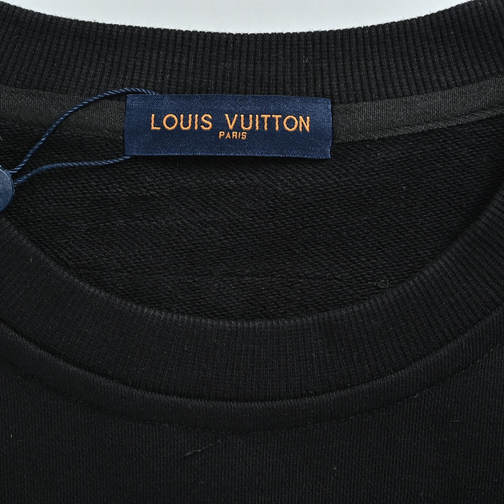 Louis Vuitton 2025 Fall/Winter Black LV Lovers Crewneck Sweatshirt