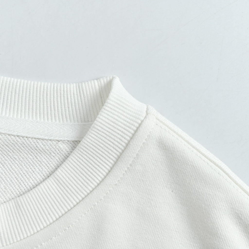 Louis Vuitton 2025 Fall/Winter White LV Lovers Crewneck Sweatshirt