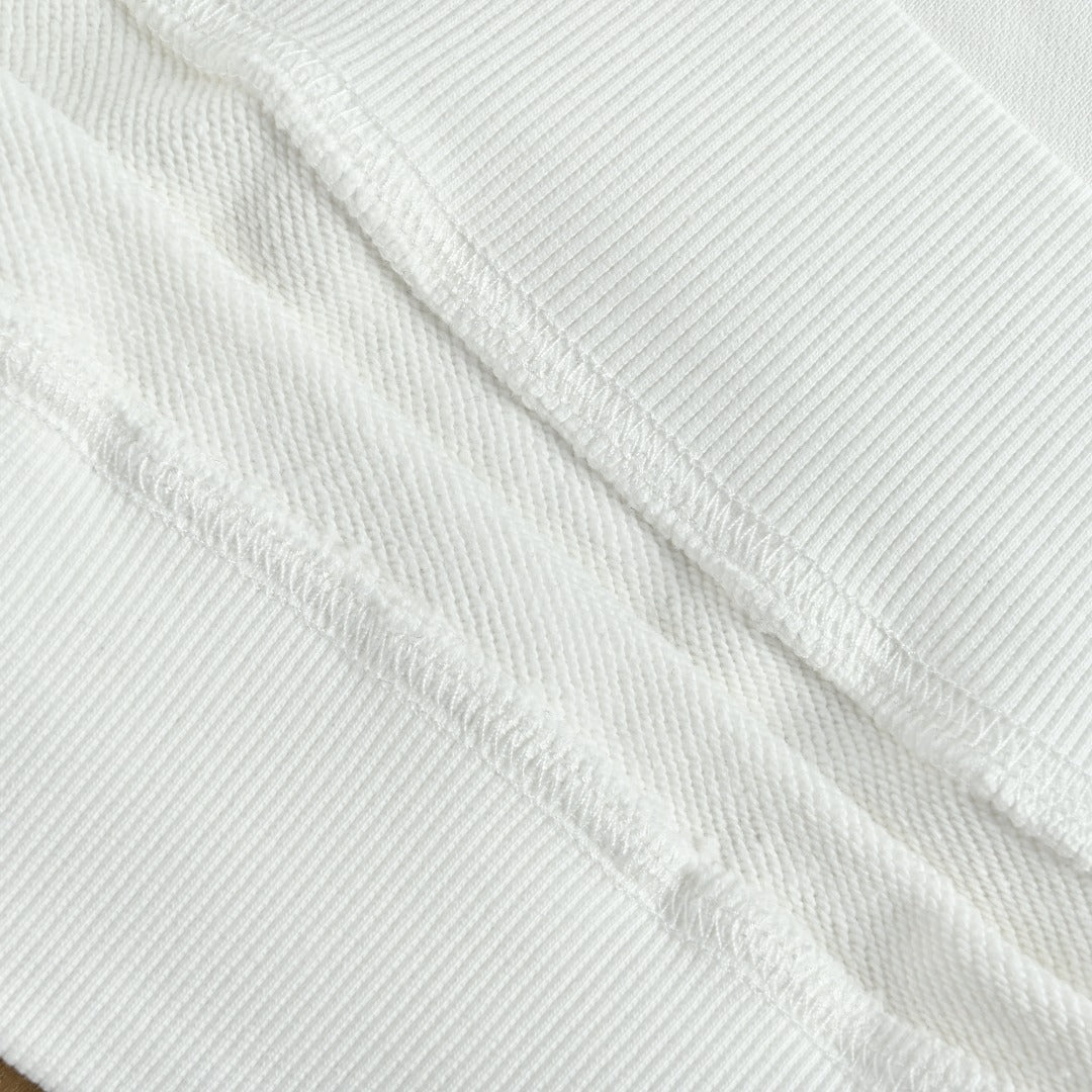 Louis Vuitton 2025 Fall/Winter White LV Lovers Crewneck Sweatshirt