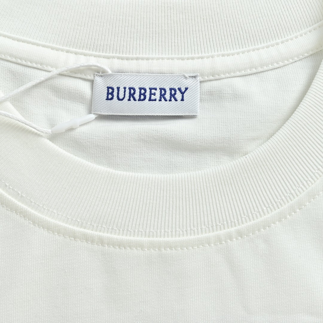 Burberry White Equestrian Knight Long-Sleeve T-Shirt