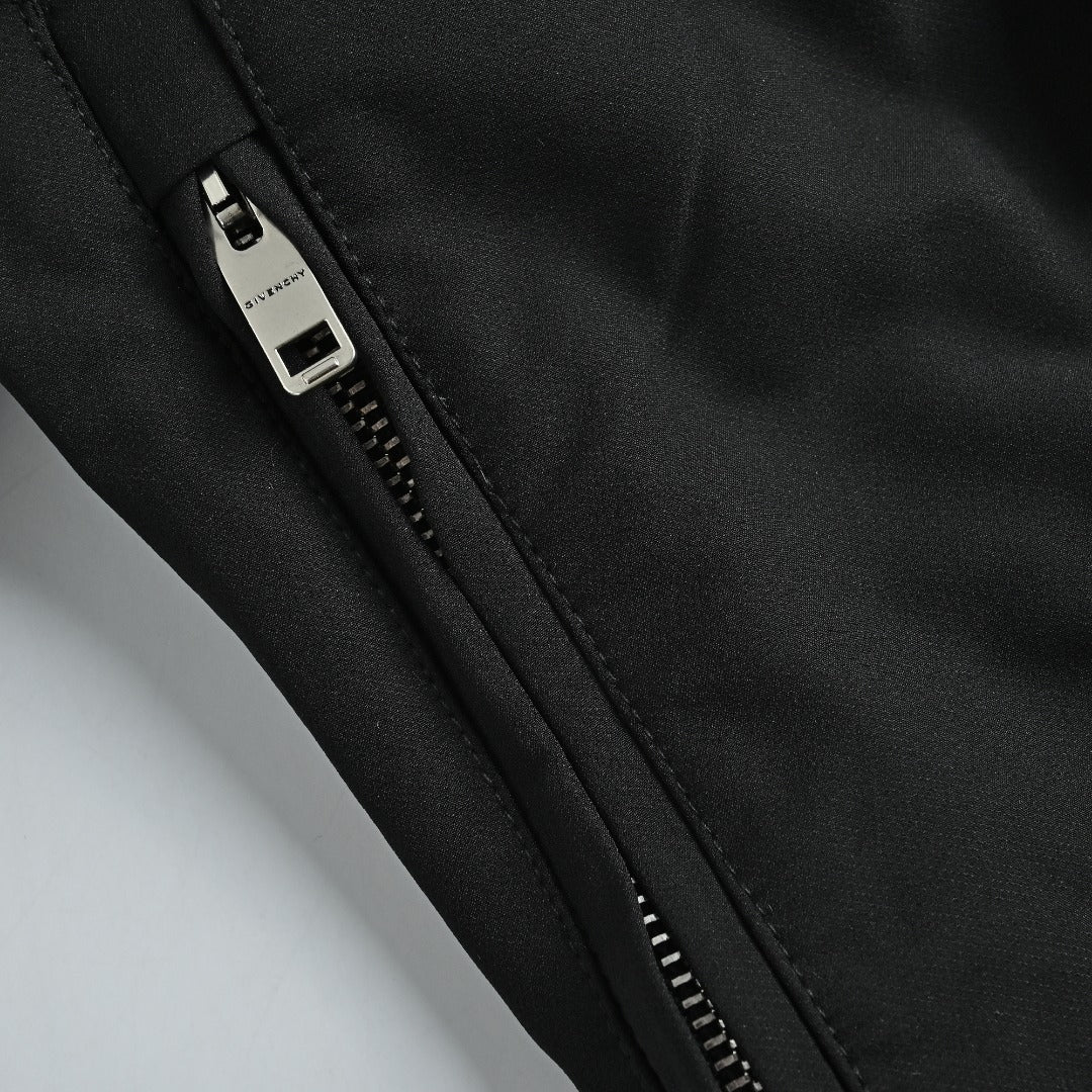Givenchy 4G Waist-Buckle Cargo Pants | Black
