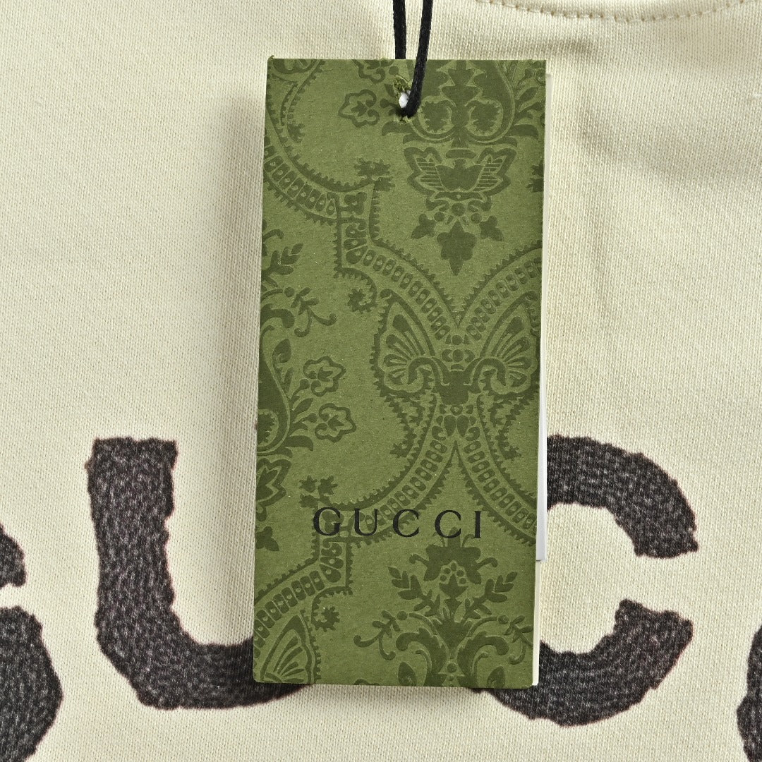 Gucci Cartoon-Graphic Logo Crewneck Sweatshirt | Ivory