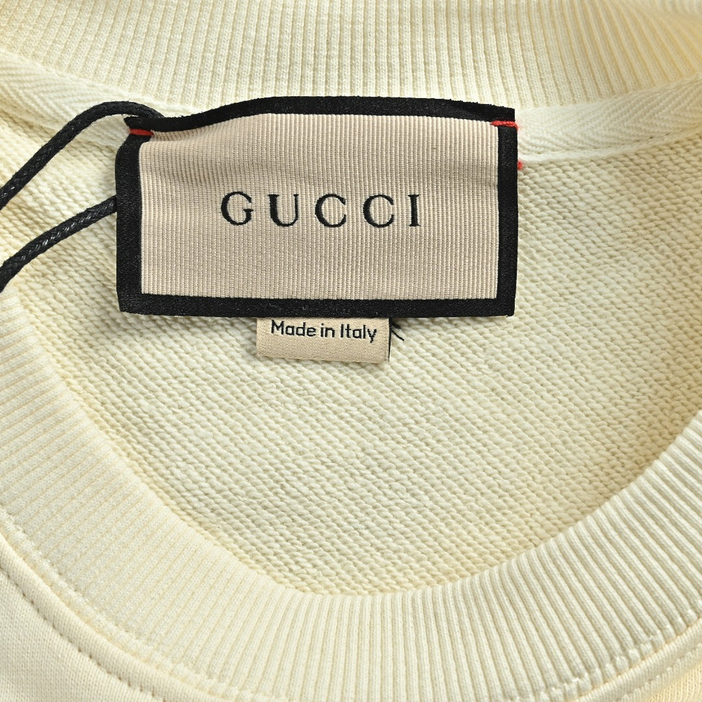Gucci Cartoon Cat-and-Fish Graphic Crewneck Sweatshirt | Ivory