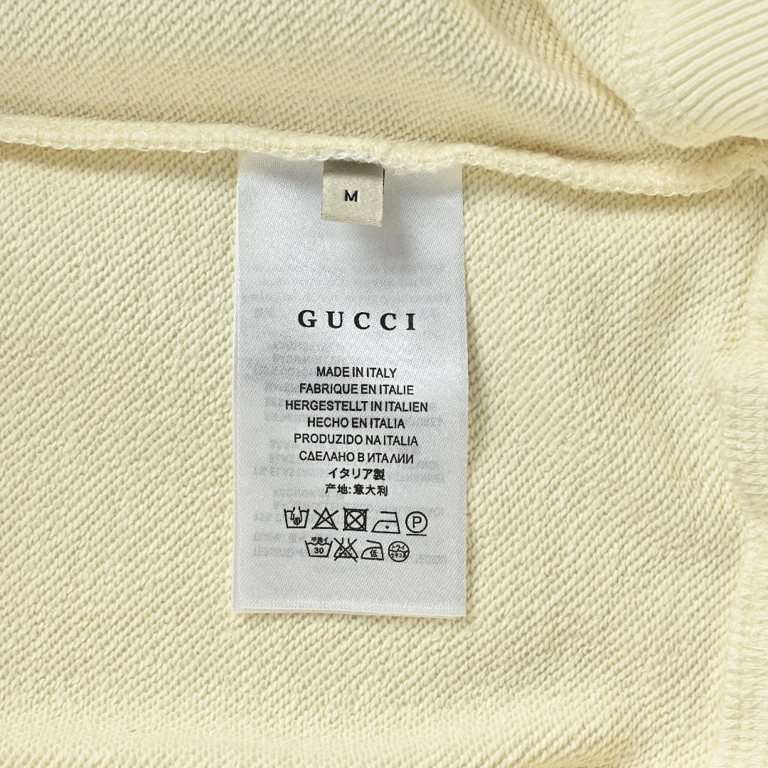 Gucci Cartoon Cat-and-Fish Graphic Crewneck Sweatshirt | Ivory