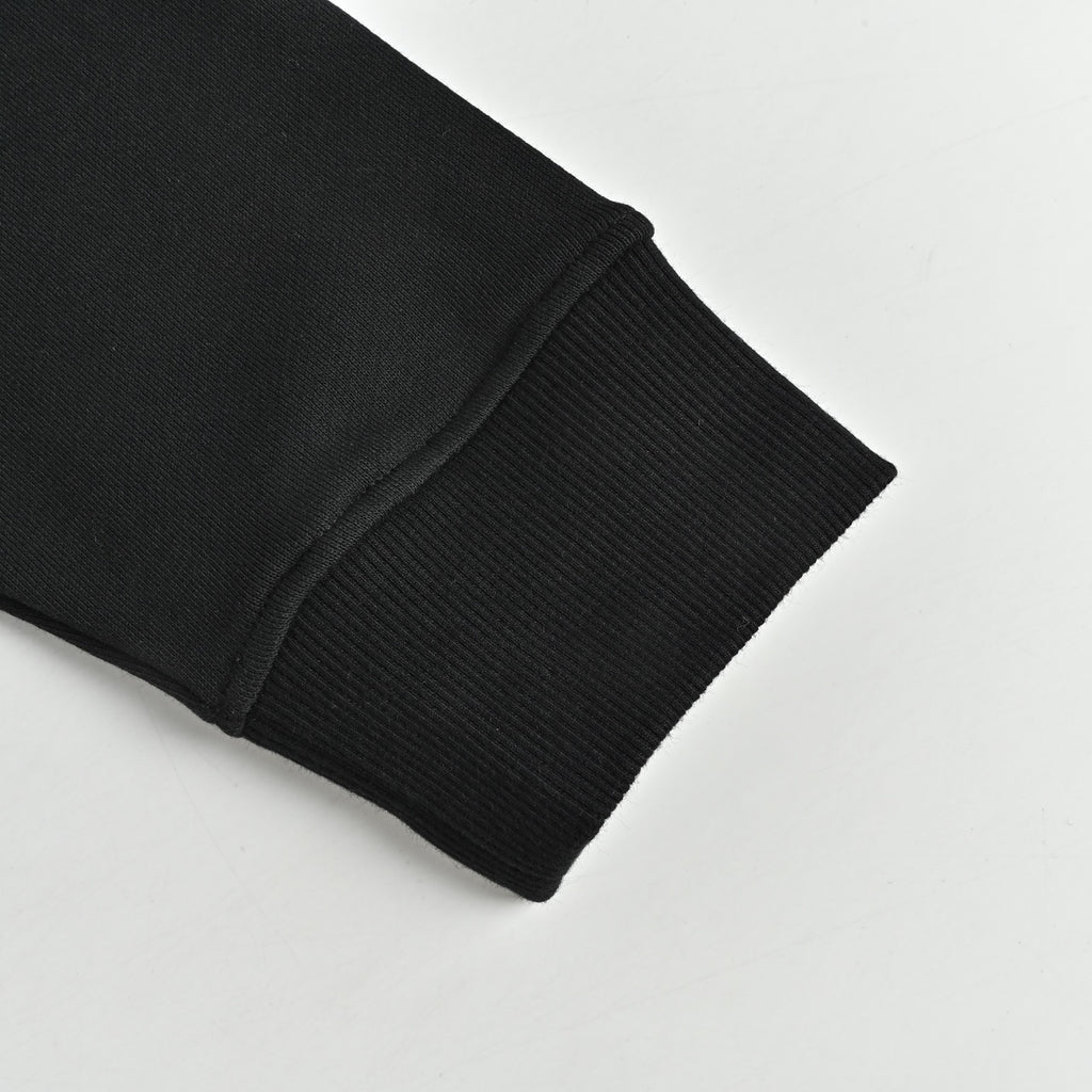 Gucci Retro Lettering Crewneck Sweatshirt | Black