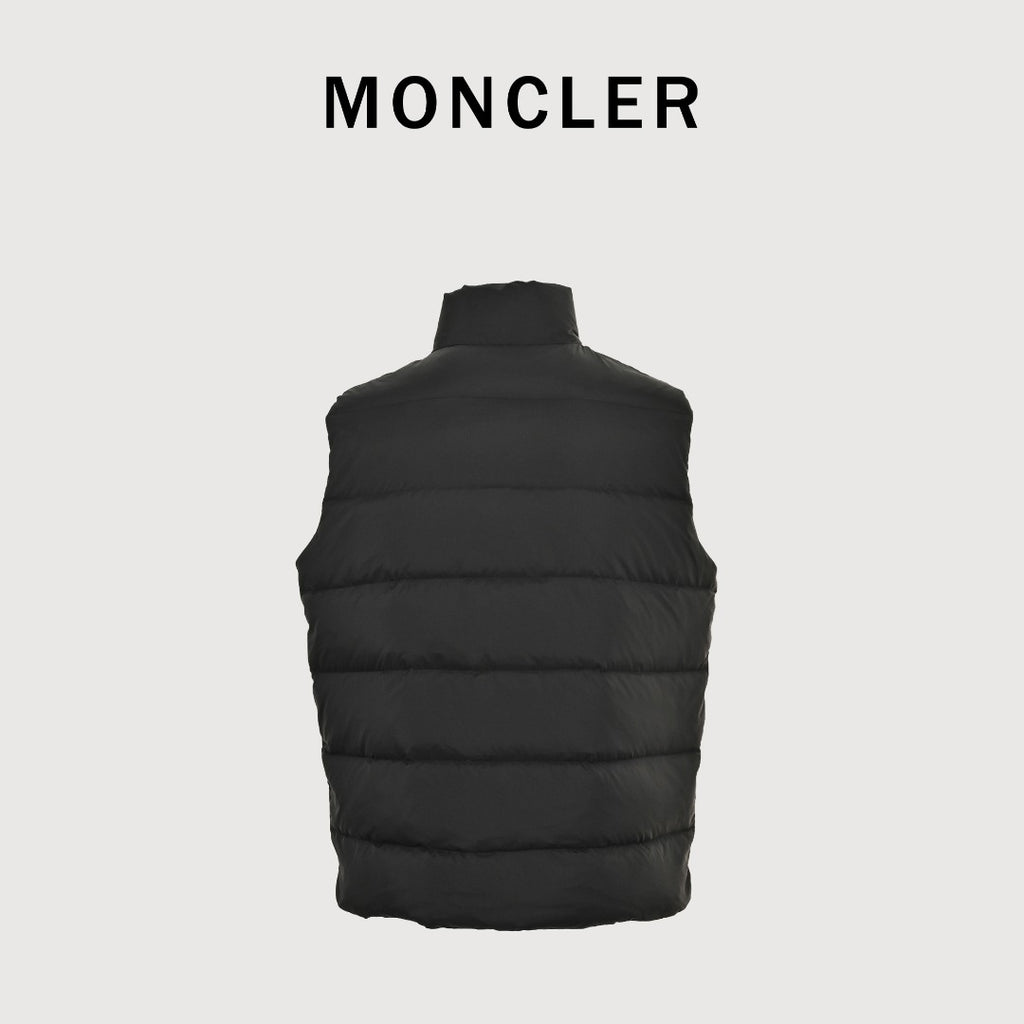 Moncler Black Matte-Finish Small-Logo Quilted Vest