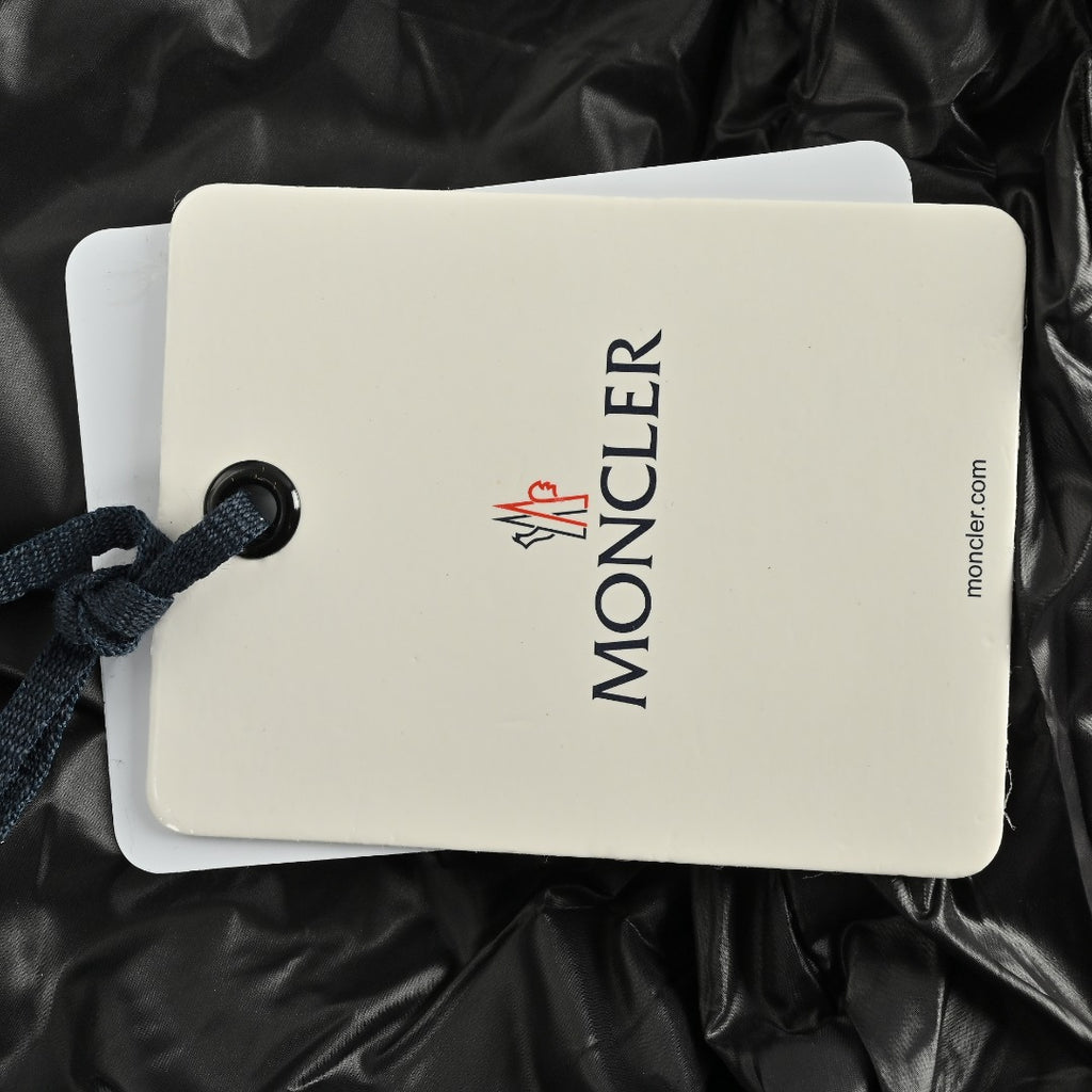 Moncler Black Matte-Finish Small-Logo Quilted Vest