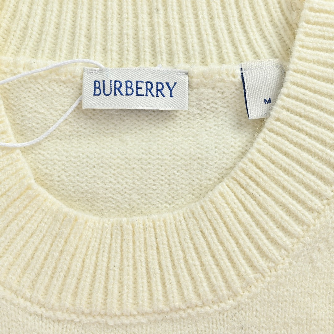 Burberry Cream Equestrian Knight Hem Jacquard Crewneck Sweater