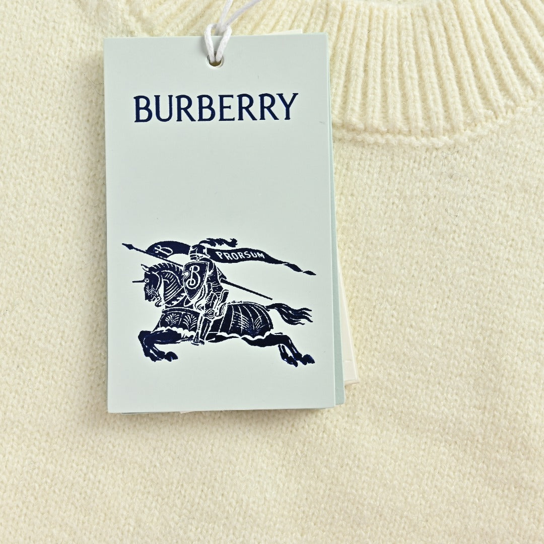 Burberry Cream Equestrian Knight Hem Jacquard Crewneck Sweater