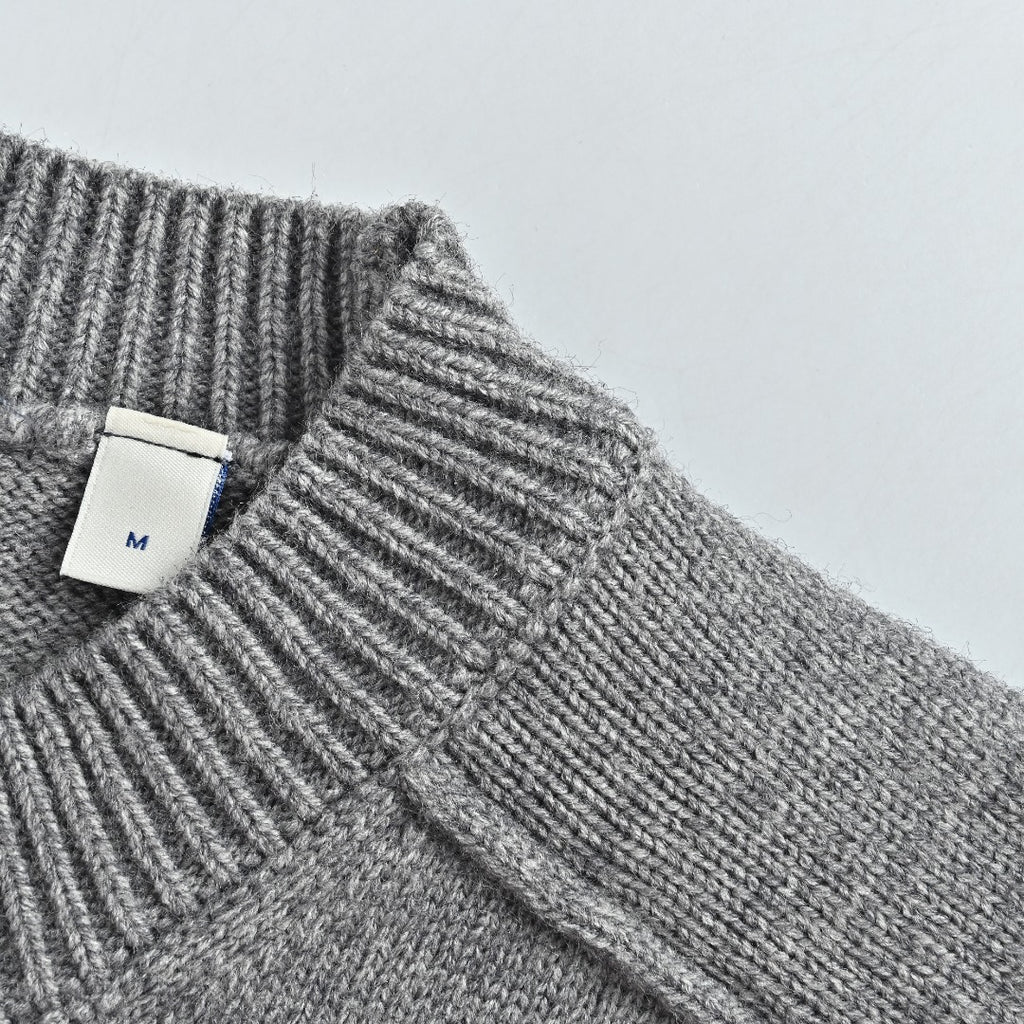 Burberry Gray Equestrian Knight Hem Jacquard Crewneck Sweater