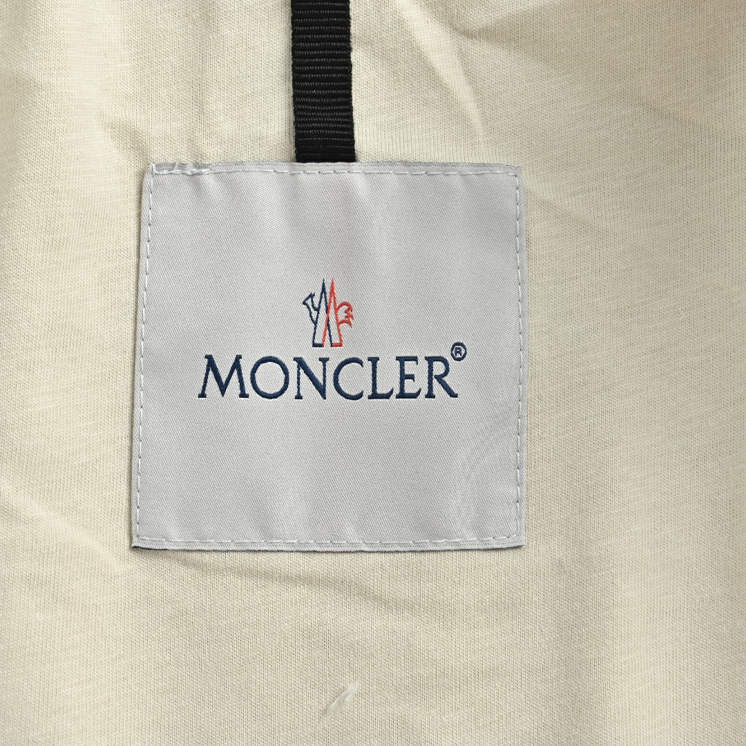 Moncler Off-White Badge Detail Lightweight Hooded Zip-Up Jacket