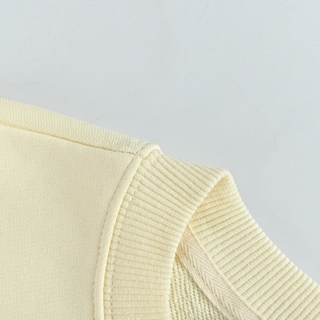 Gucci Cream Cartoon Dog Graphic Crewneck Sweatshirt