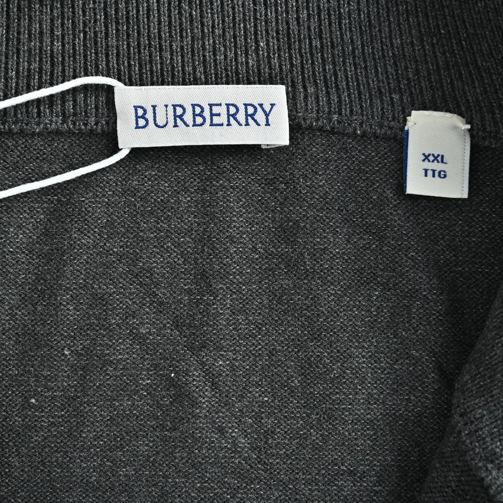 Burberry Check-Shoulder Half-Zip Cashmere Sweater in Gray