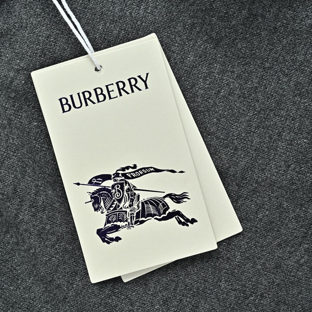Burberry Check-Shoulder Half-Zip Cashmere Sweater in Gray