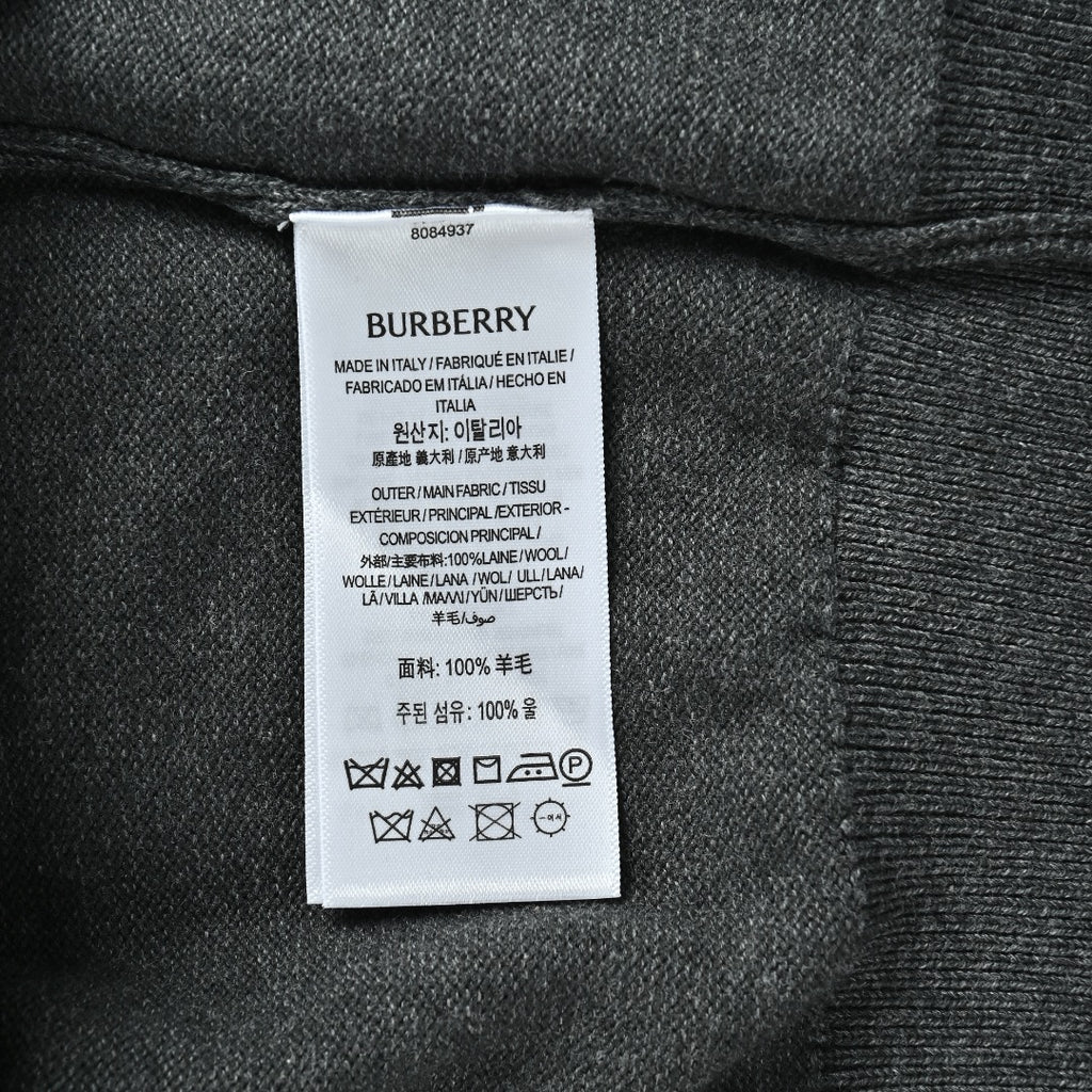 Burberry Check-Shoulder Half-Zip Cashmere Sweater in Gray