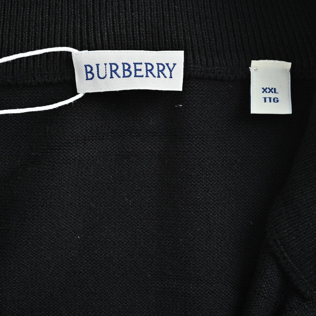 Burberry Check-Shoulder Half-Zip Cashmere Sweater in Black