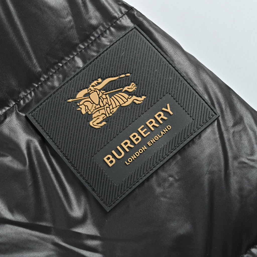 Burberry Sleeve-Logo Hooded Down Puffer Jacket in Black