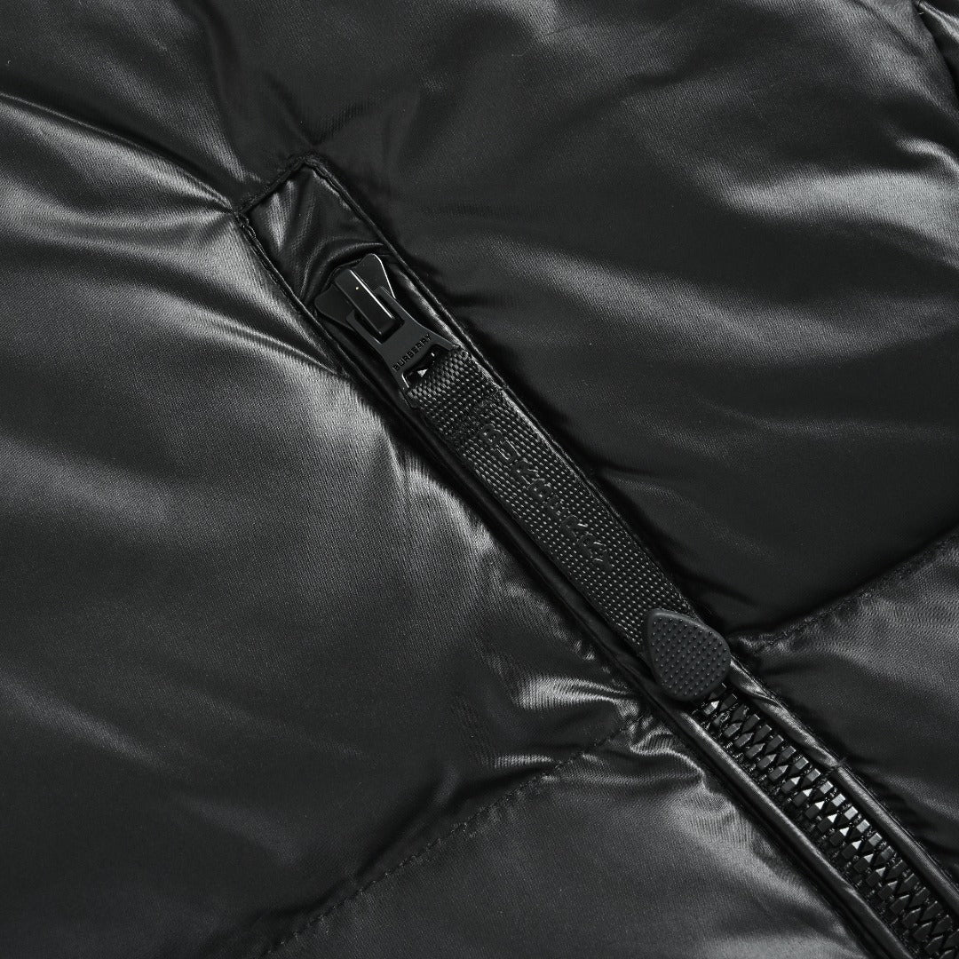 Burberry Sleeve-Logo Hooded Down Puffer Jacket in Black
