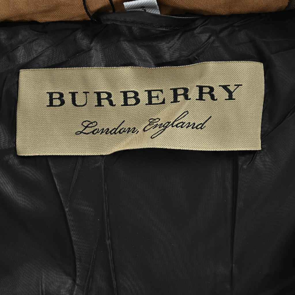 Burberry Sleeve-Logo Hooded Down Puffer Jacket in Black