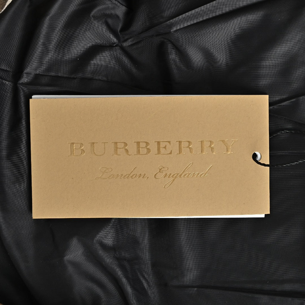 Burberry Sleeve-Logo Hooded Down Puffer Jacket in Black