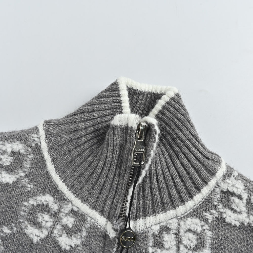 Gucci GG Jacquard Stand-Collar Zip-Up Cardigan in Grey