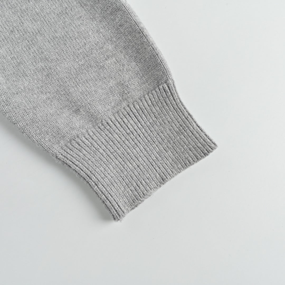 Gucci Signature Script Intarsia Knit Sweater in Grey