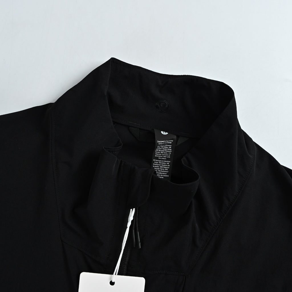 lululemon Sojourn Stretch Zip-Up Jacket in Black
