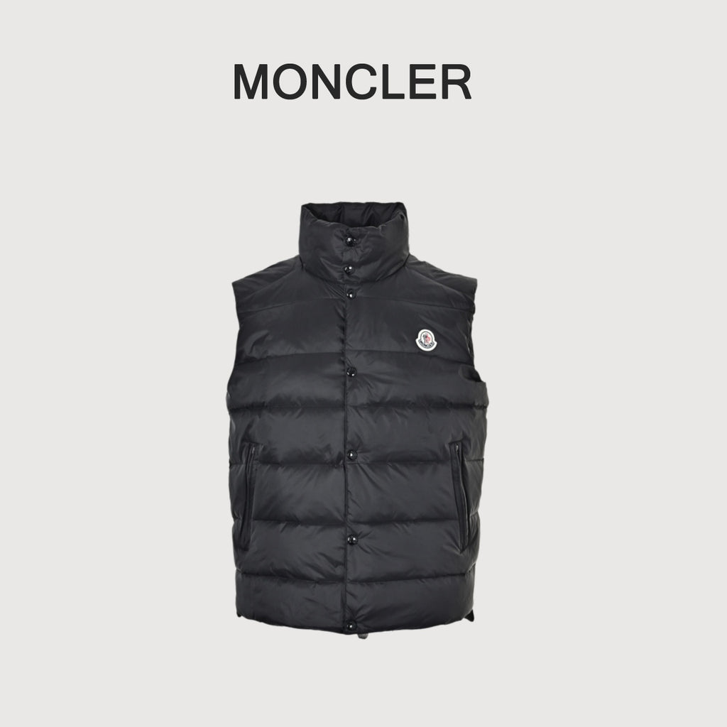 Moncler Classic Stand-Collar Down Vest in Black