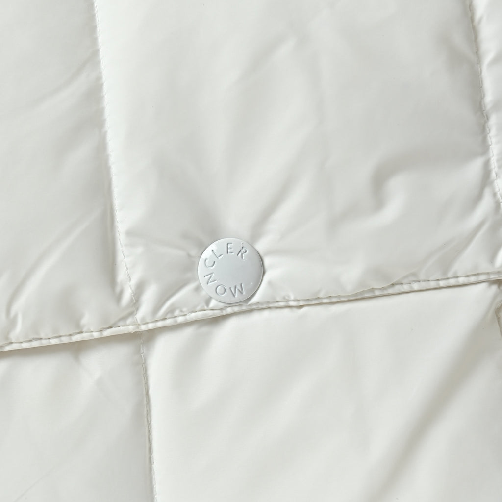 Moncler Classic Stand-Collar Down Vest in White