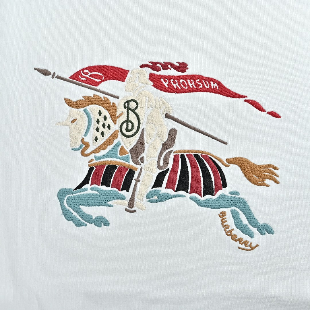Burberry Multicolor Equestrian Knight Crewneck Sweatshirt - White