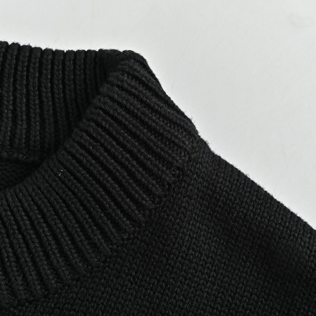 AMI Paris Small Heart Embroidered Crewneck Sweater - Black