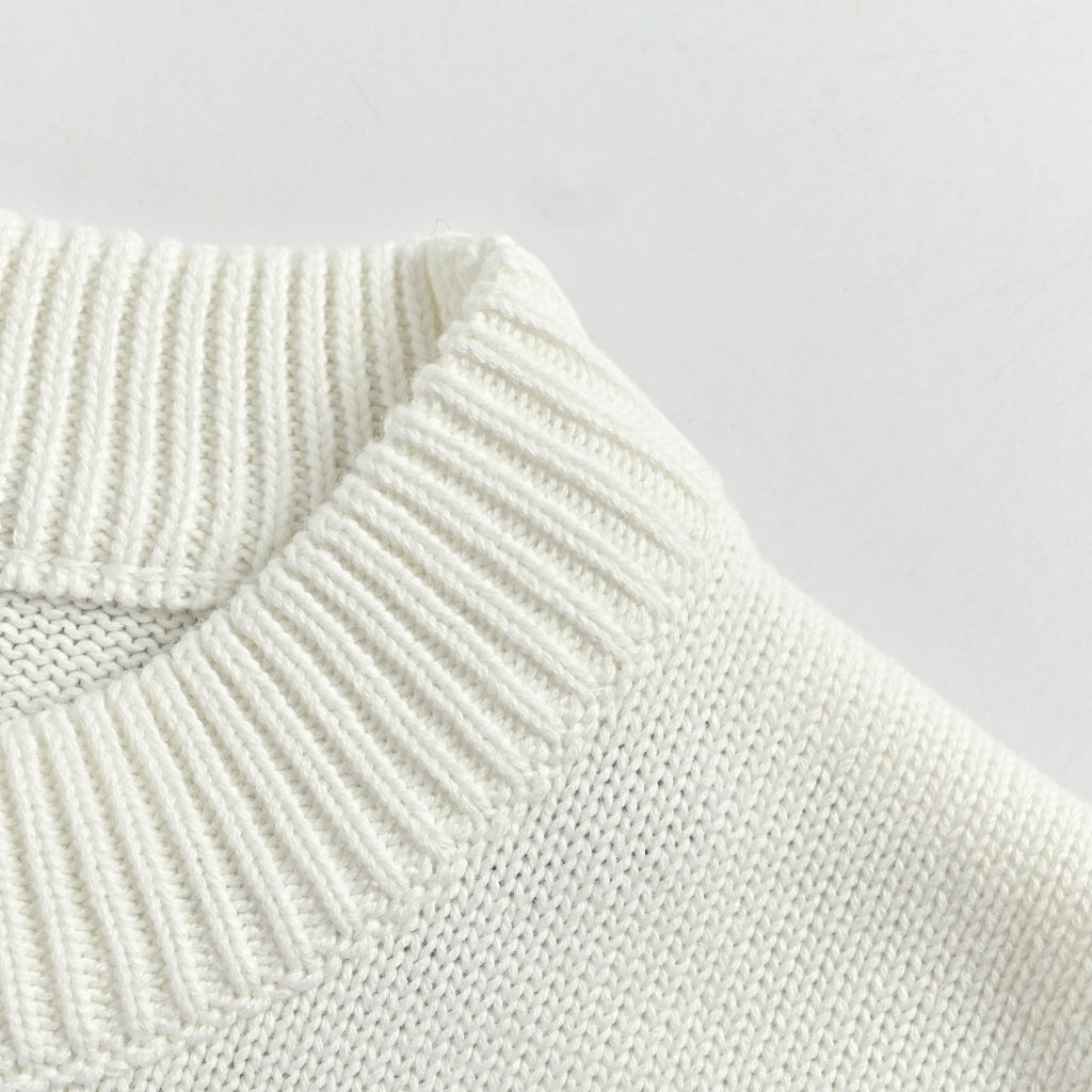 AMI Paris Small Heart Embroidered Crewneck Sweater - White