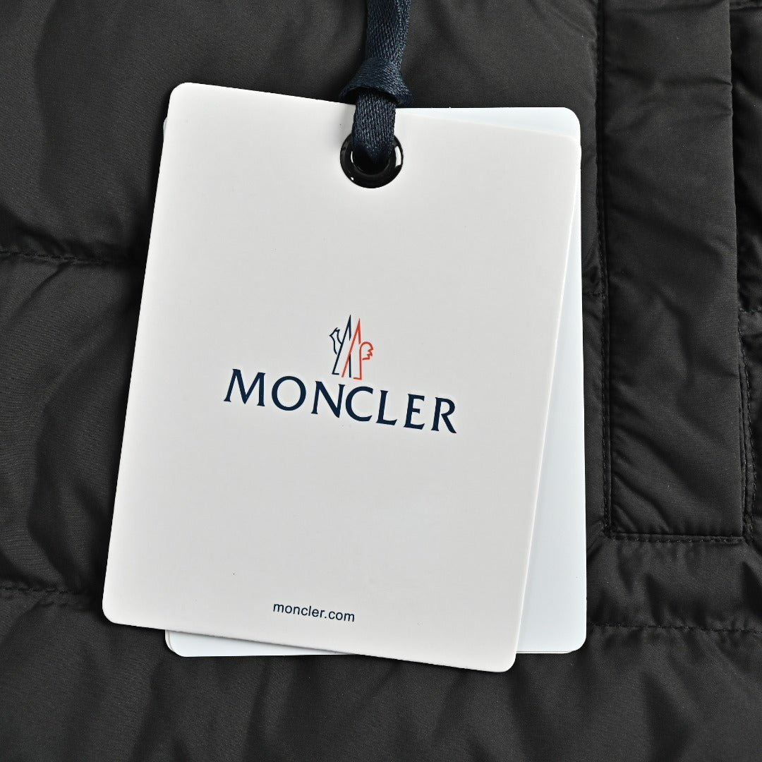 Moncler Quilted Hooded Down Jacket - Black